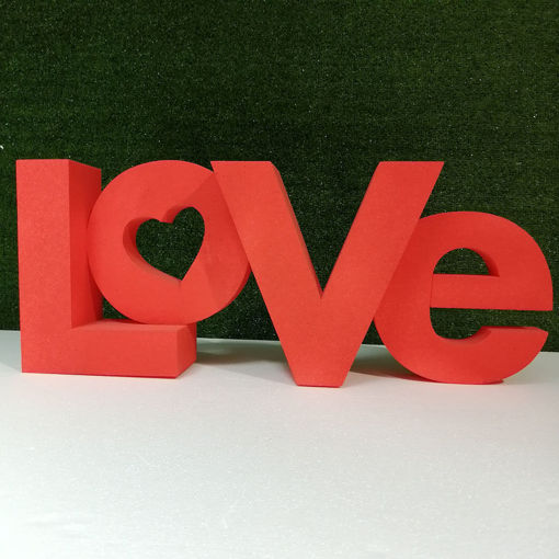 Immagine di Scritta LOVE in Polistirolo